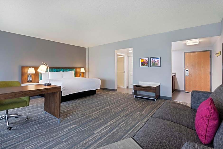 Hampton Inn By Hilton And Suites Tampa East - Casino Area