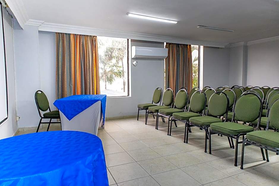 Hotel Faranda Express Puerta Del Sol Barranquilla, A Member of Radisson Individuals