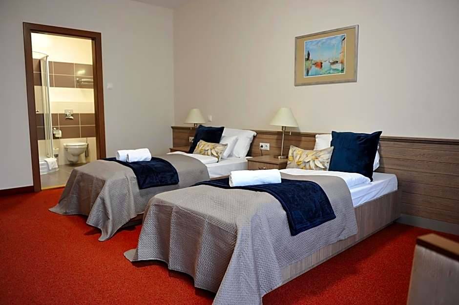 Hotel Három Gúnár