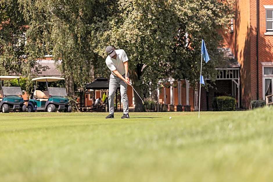 Coulsdon Manor and Golf Club
