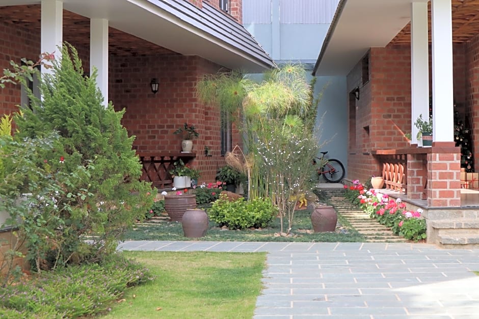 Hoang Loc Villa Hotel