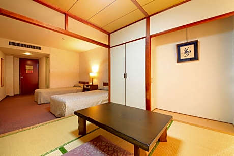 Standard Room with Tatami Area