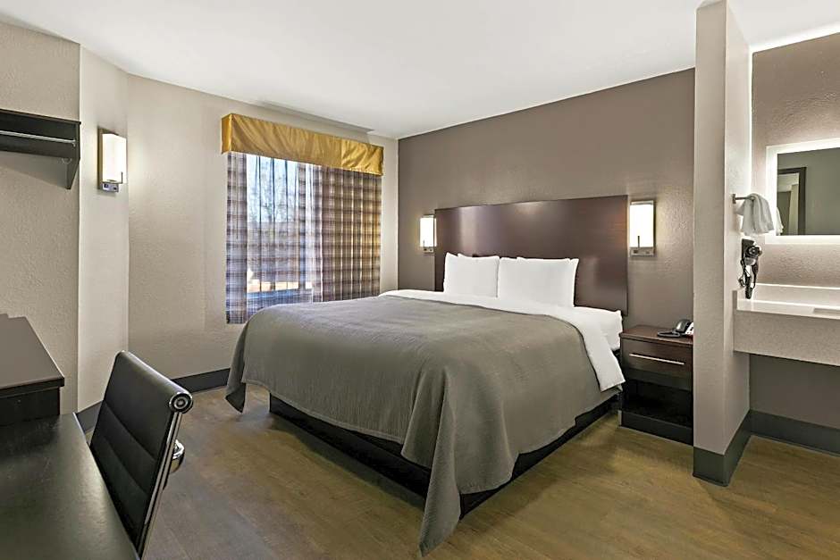 Quality Inn Lavonia I-85