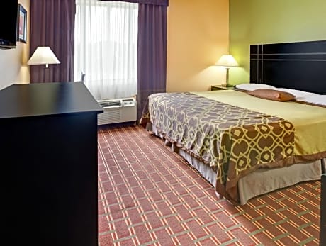 Super 8 by Wyndham Houston/I-10/Federal Road