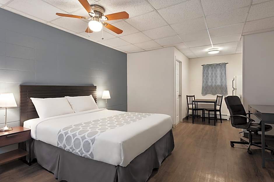 Howard Johnson by Wyndham Grande Prairie