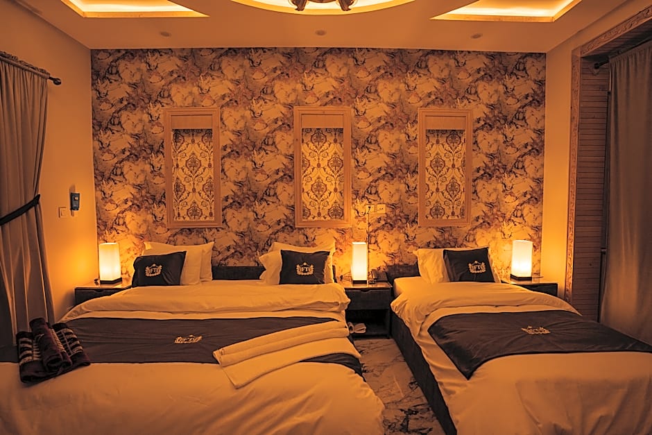 FT Residencia – Islamabad, OH