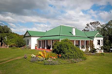 Leeuwenbosch Country House - Amakhala Game Reserve