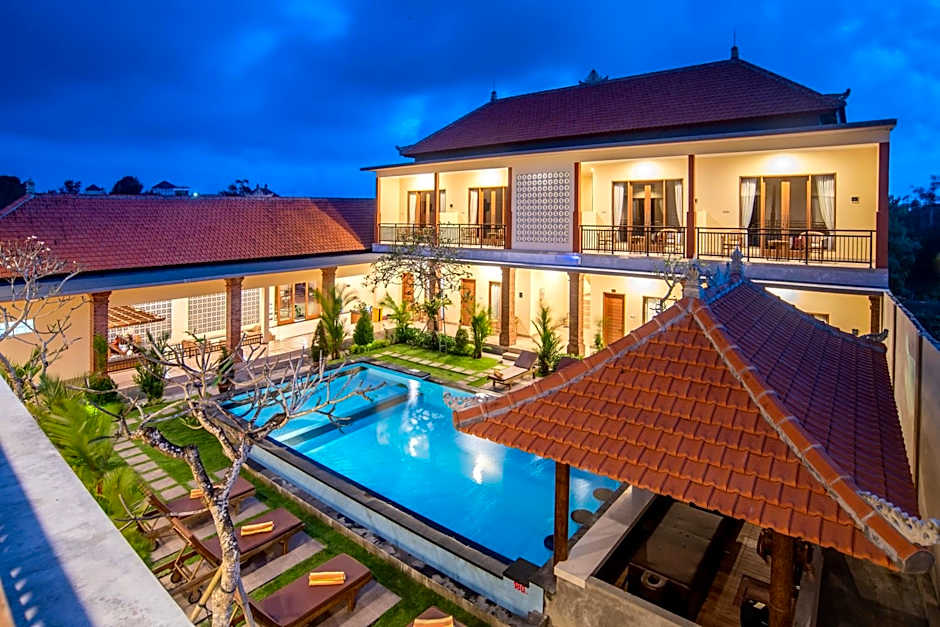 Tom's Inn Pecatu