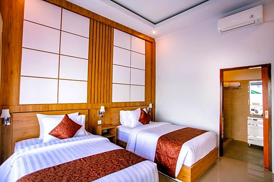 Samuh Sunset Nusa Penida by Pramana Villas