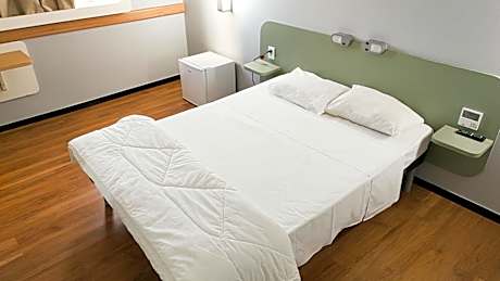 Classic Room - Mobility Access