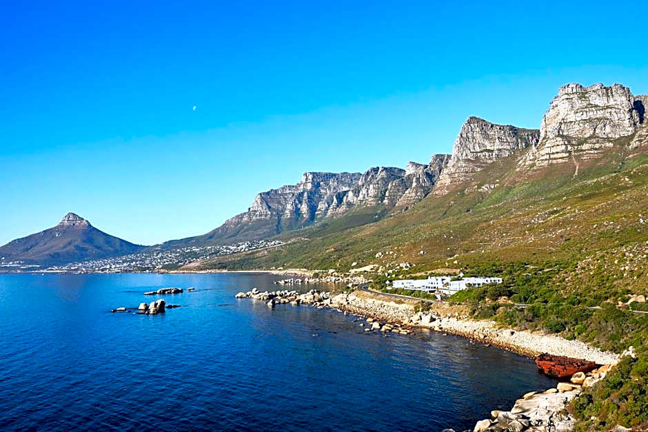 Twelve Apostles Hotel & Spa