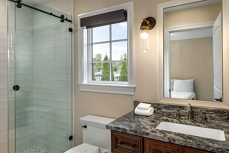 The St Clair Inn a Tribute Portfolio Hotel