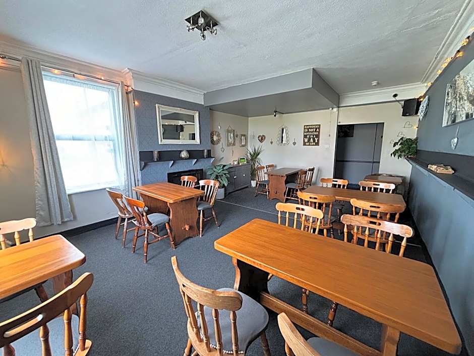 The Queens Hotel Harlech