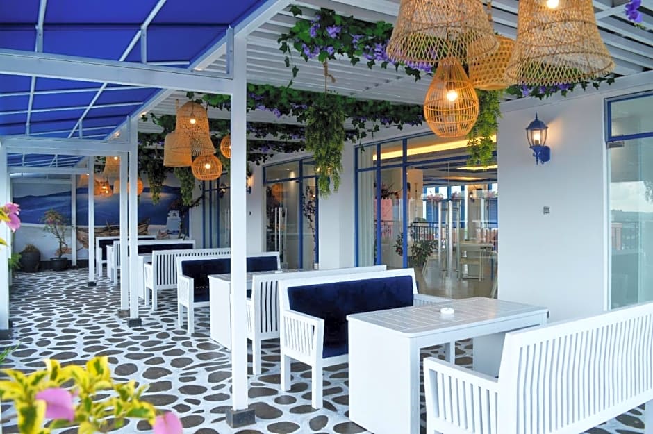 Cavinton Hotel Yogyakarta by Tritama Hospitality