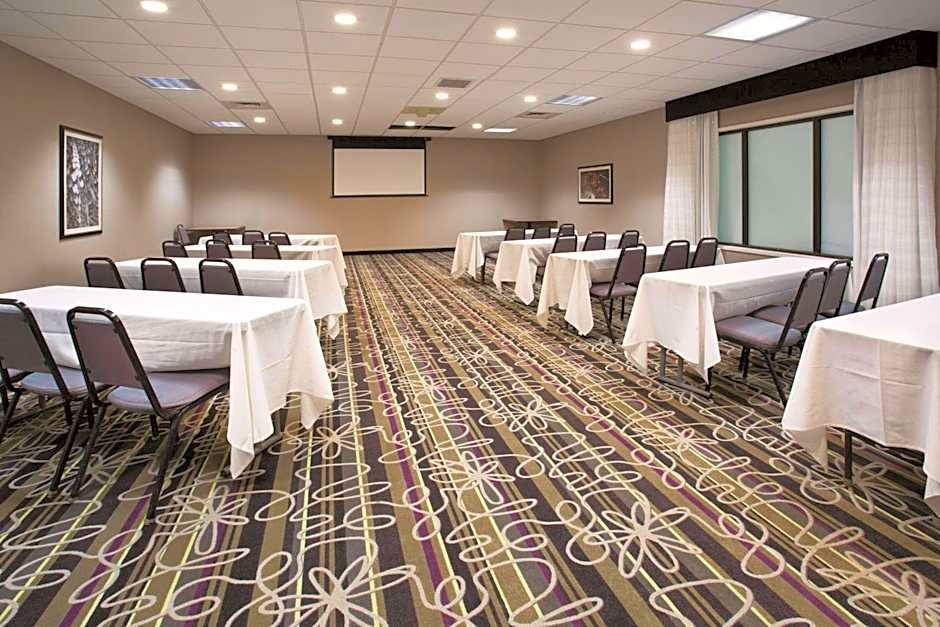 La Quinta Inn & Suites by Wyndham Denver Englewood Tech Ctr