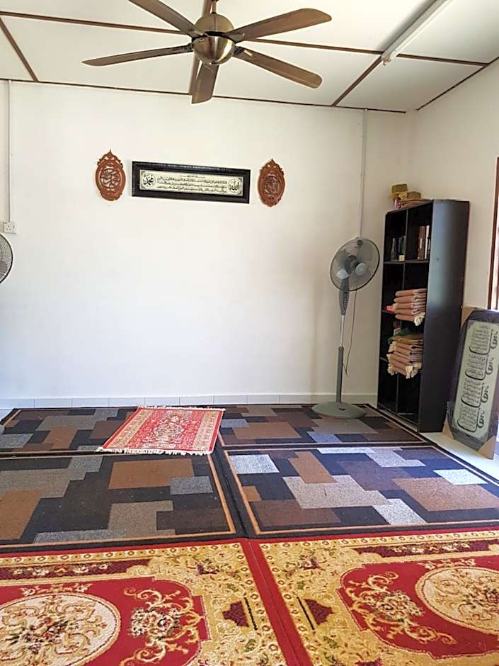 D'Impiana Riverview Chalet # Lenggong