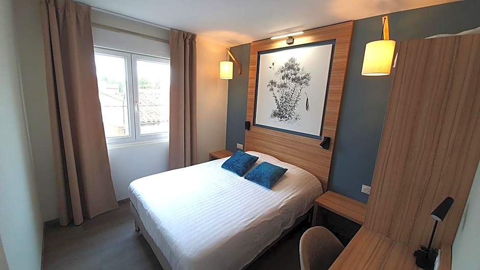 Logis Hôtel - Les Pasteliers