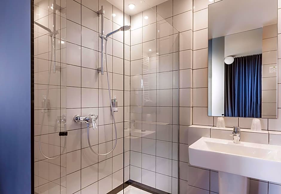 Libertel Gare Du Nord Suede