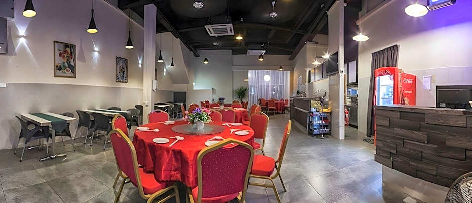 Paragon Lutong Hotel