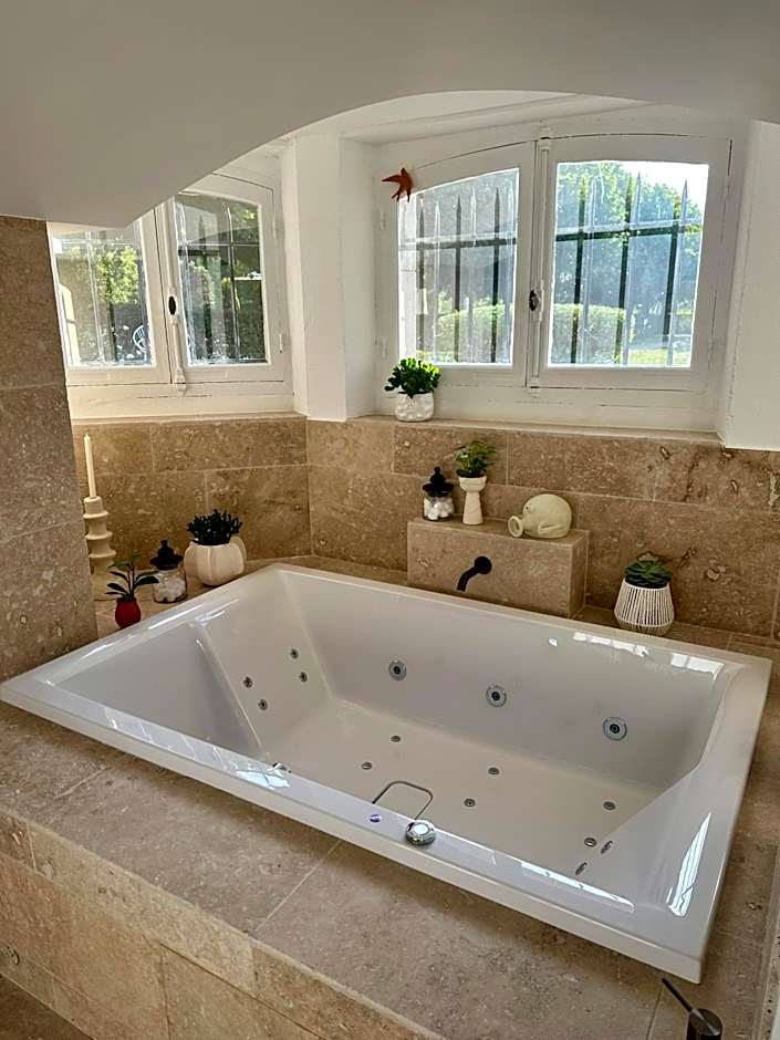 LA GRANDE MAISON LGM