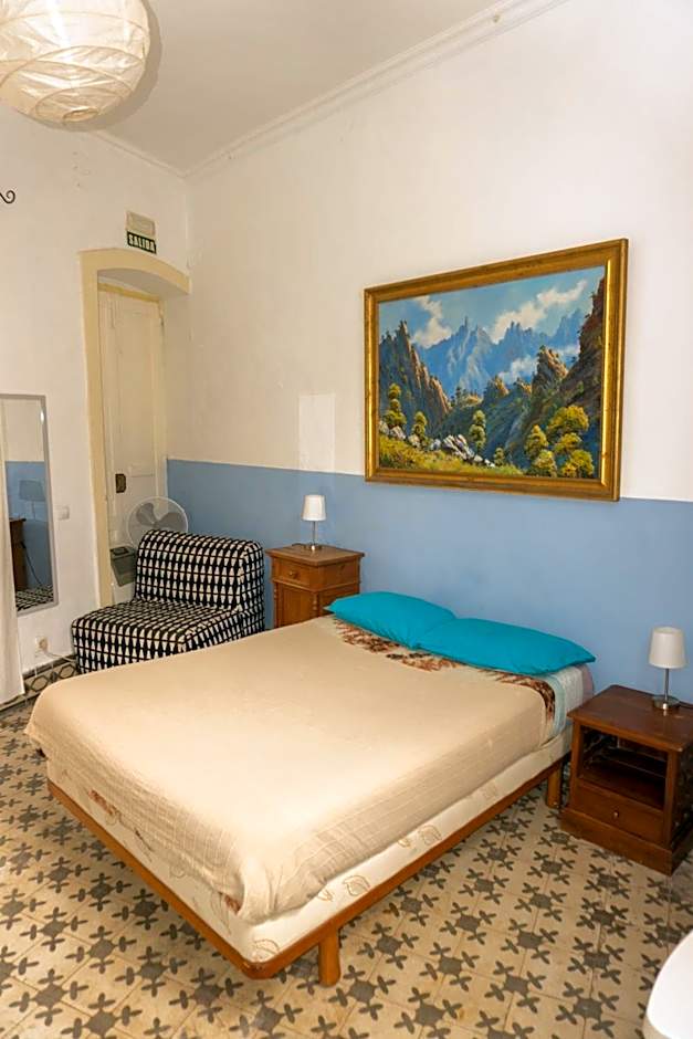 Hostel Albergue La Casa Encantada