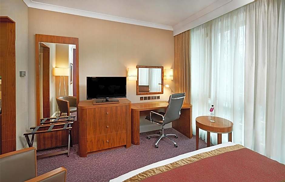 Crowne Plaza London Ealing By IHG