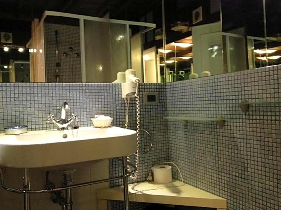 Navona First Rooms
