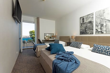 Superior Double Room with Balcony - Sea Side