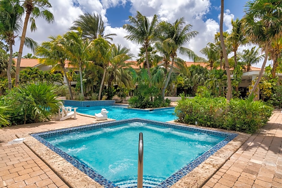 Floris Suite Hotel-Spa and beach Club