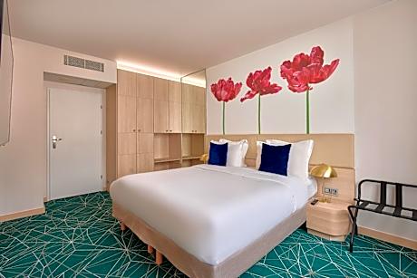 Junior Suite with 1 King Bed