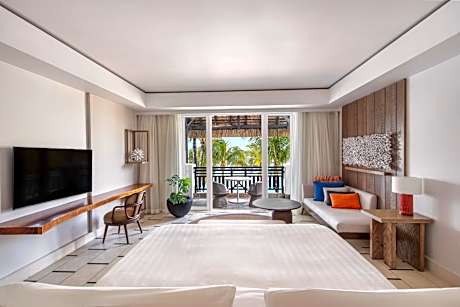 Hibiscus Ocean View Junior Suite King