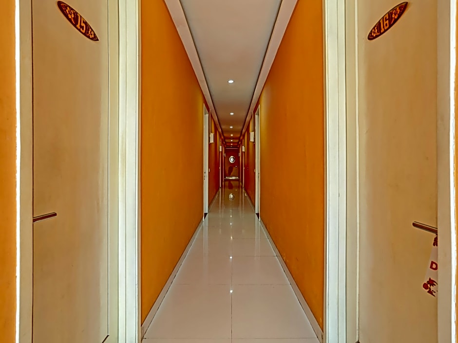 OYO 3856 Tizta Suites Bali