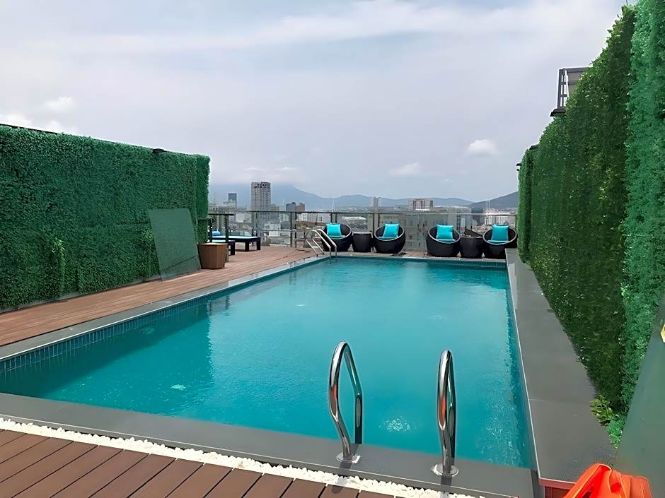 KOVA DIAMOND HOTEL DA NANG