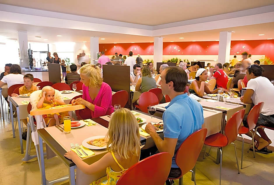 Valamar Pinia Hotel