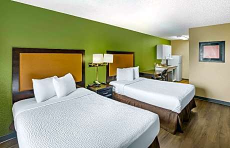 Studio 2 Doubles Accessible Non-Smoking