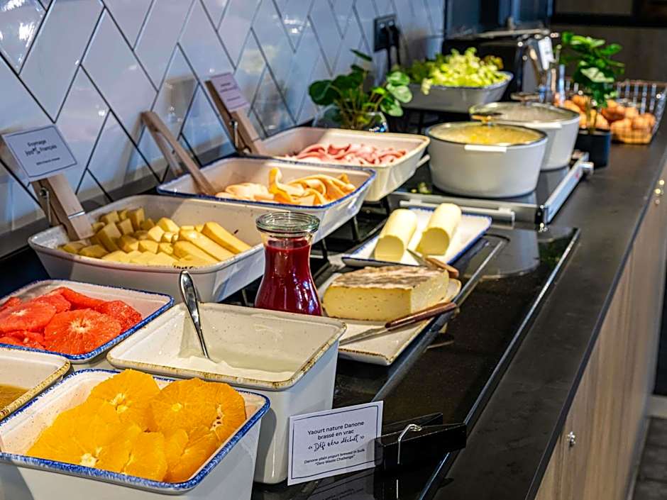 ibis Lyon Caluire Cite Internationale
