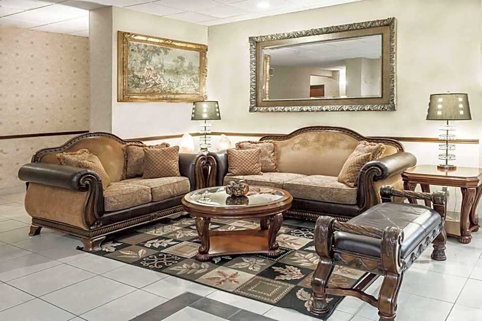 Grander Inn & Suites by IHG