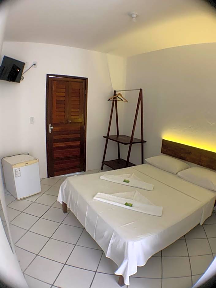 Conves Hospedaria – Barra de São Miguel, SD