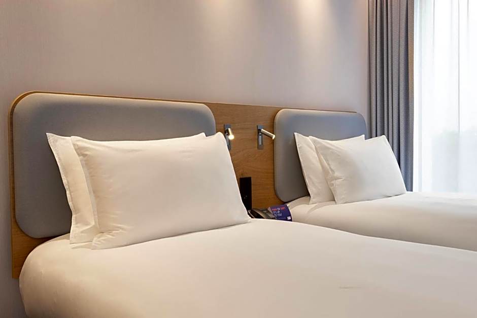 Holiday Inn Express Brussels Airport By IHG