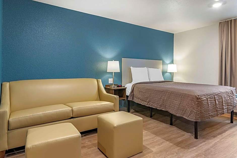 WoodSpring Suites Brunswick