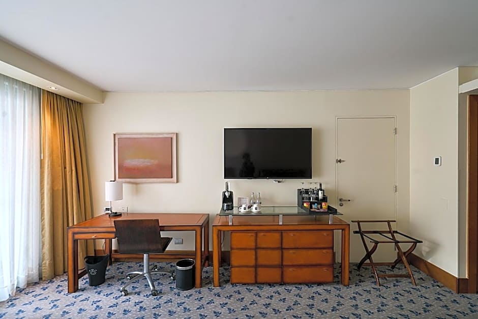 Sheraton Miramar Hotel & Convention Center