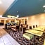 La Quinta Inn & Suites by Wyndham Collinsville - St Louis