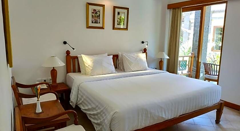 Puri Mesari Hotel