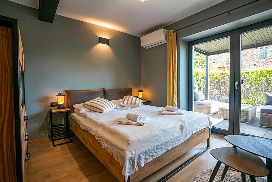 H&G Boutique Apartments