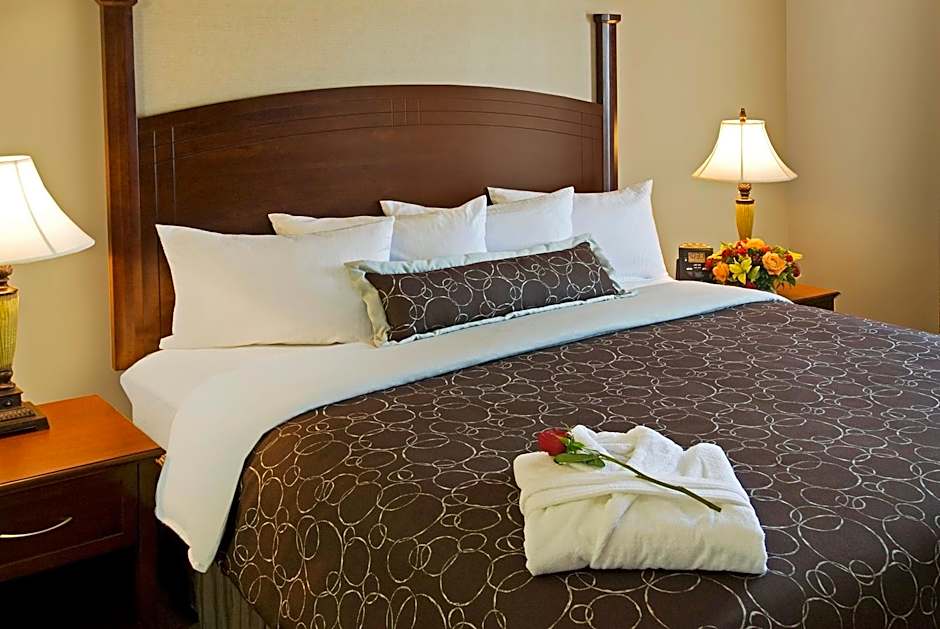 Staybridge Suites Oakville Burlington By IHG