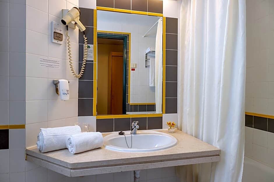 Flag Hotel Guimarães-Fafe