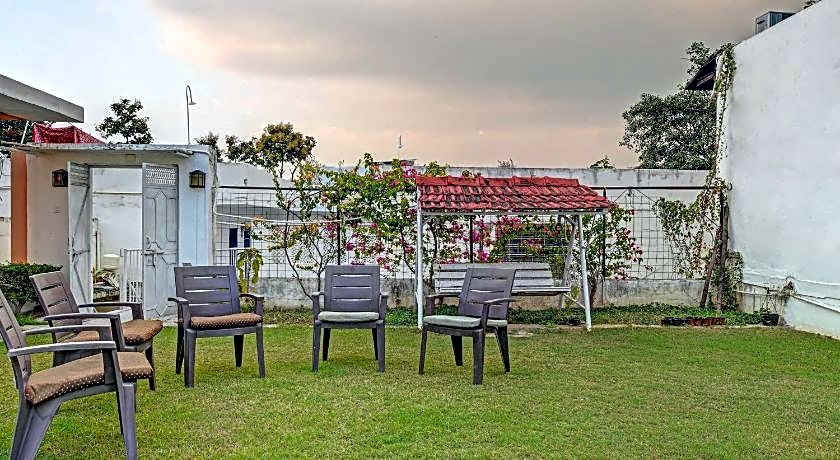 Hotel Meera