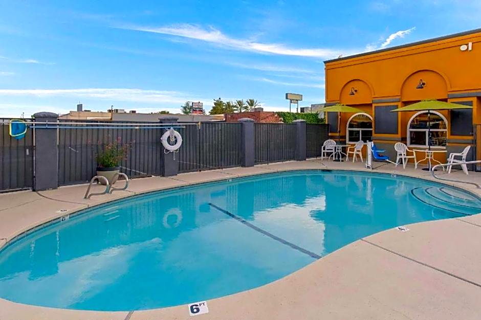 Quality Inn Redding near I-5