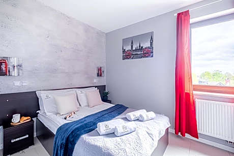 Apartment (4 Adults)