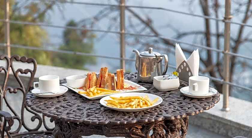 Tulip Inn Green Castle